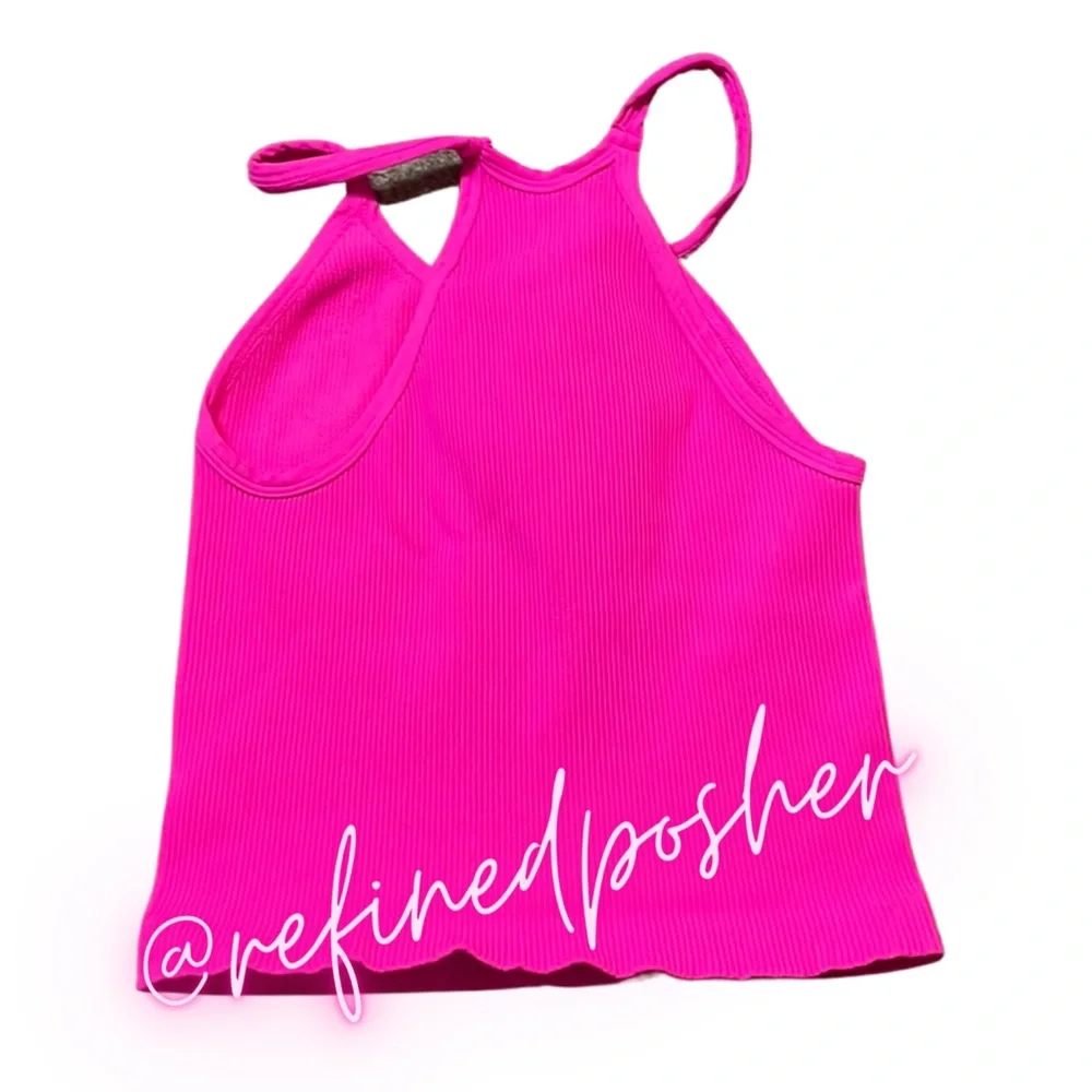 Free People Movement Happiness Runs Long Crop size M/L Hot Pink NEW - Picture 3 of 5